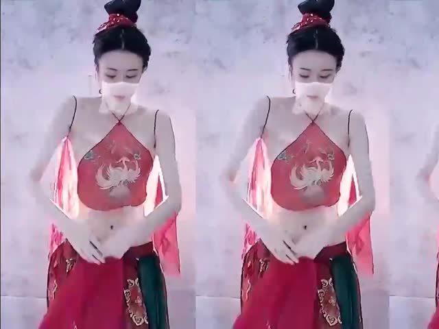 斗鱼虎牙CC 白妖妖 露脸古代肚兜真空骚舞 裸背 高颜巨乳     