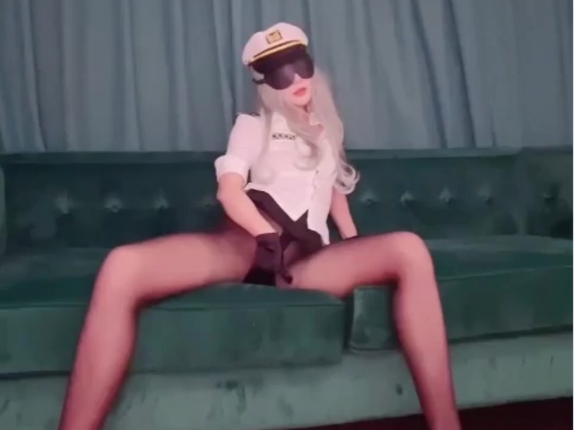 【超美淫娃女神】Vivian姐  极品女机长约炮女乘客