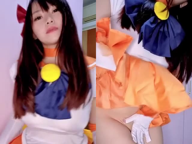 国产博主【Krystal Wang】擦边诱惑订阅福利  4  