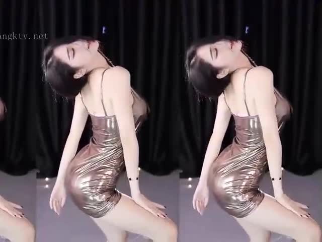 巨乳很弹 性爱姿势抖臀6  