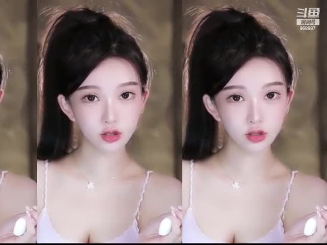 最新20V 时长015358 超美女神疯狂抖奶诱惑表情3   