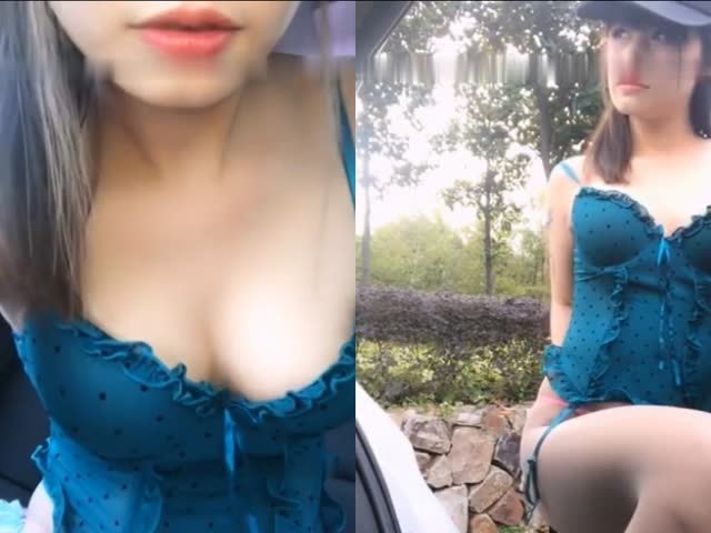 百变女神魅心越来越大胆敢大白天路边车里大尺度表演