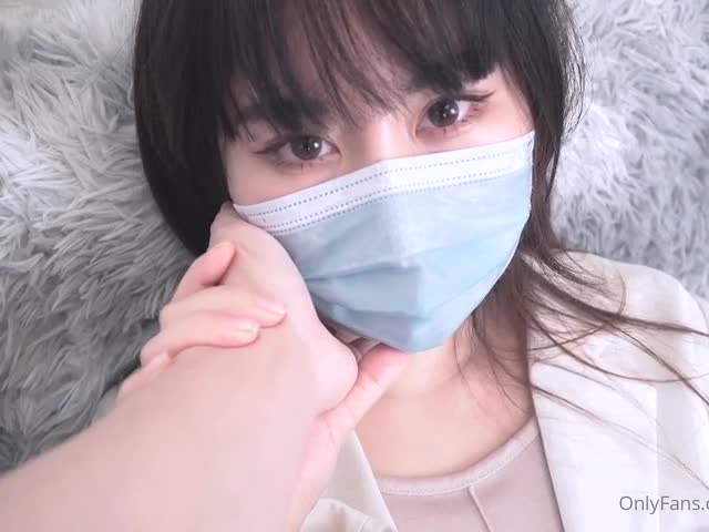 【极品女神❤️性爱流出】白虎美穴网红『娜娜』