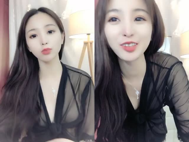 女友身材自慰插穴