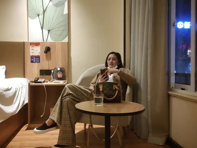 【乔先生寻花高端茶】新晋老哥约操御姐