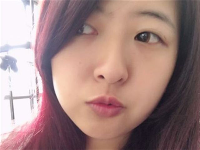 超级大胸健身美女喝多了