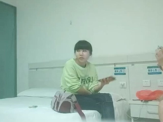 深夜操上门兼职少妇