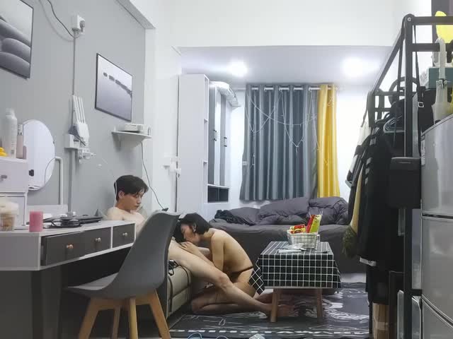 这九块腹肌,怪不得小嫩妹这么喜欢,第二炮更持久