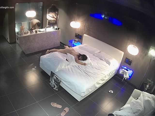 爆操模特身材超靓妹