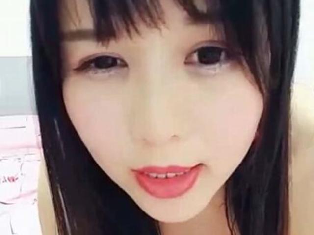 骚浪老婆夫妻啪啪秀,呻吟诱人