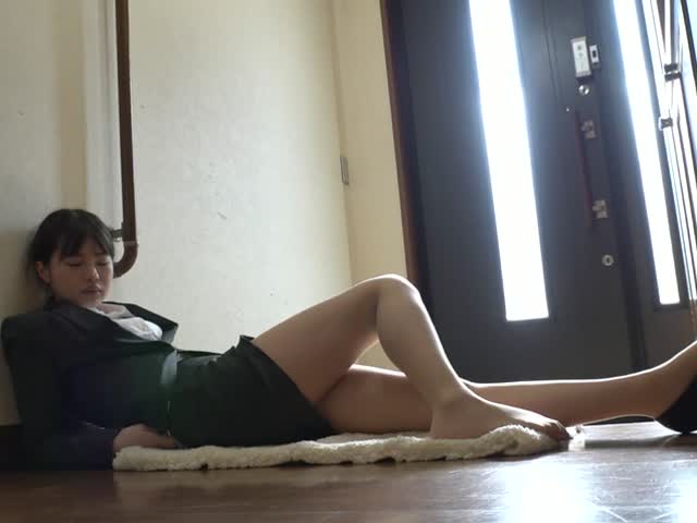 【MJ】制服美女喝醉