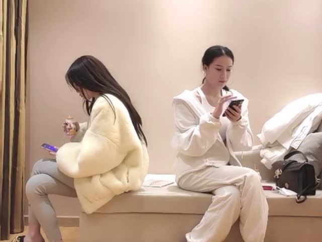 超新星崛起,一屌探花,高端嫩模,美女双飞真刺激