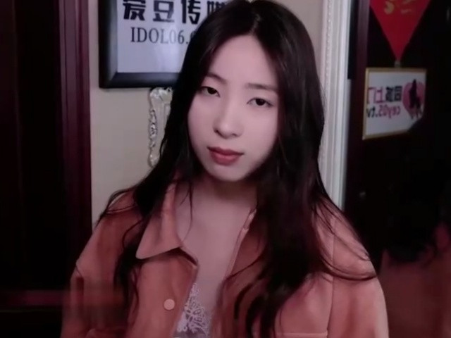 爱豆传媒ID5248黑丝女租客兼职外围肉偿房租- 婉婷