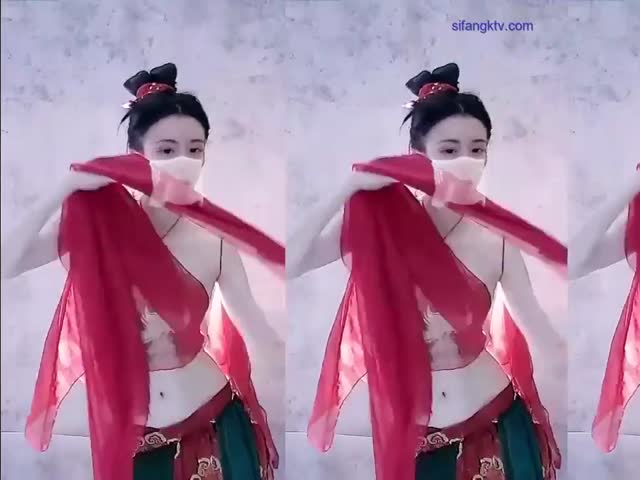 斗鱼虎牙CC 白妖妖 露脸古代肚兜真空骚舞 裸背 高颜巨乳     