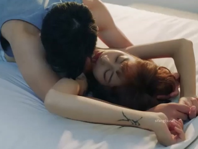 精东影业JD139世界末日的最后性爱-心萱