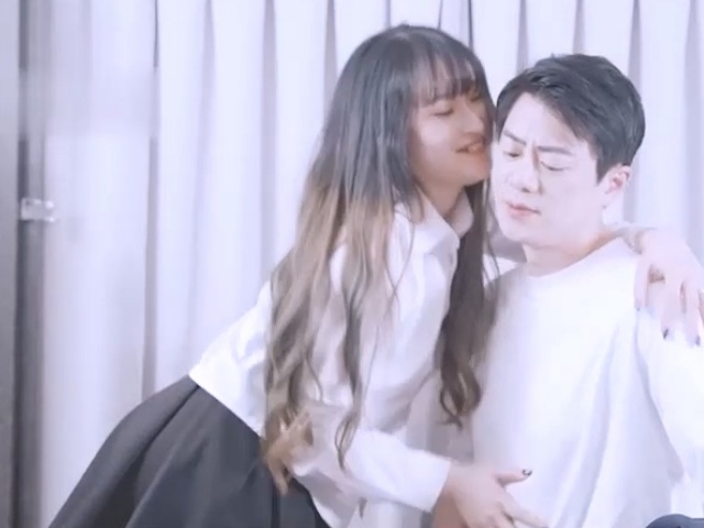 天美传媒TMG066老婆用肉体跟老公上司交易-咪妮