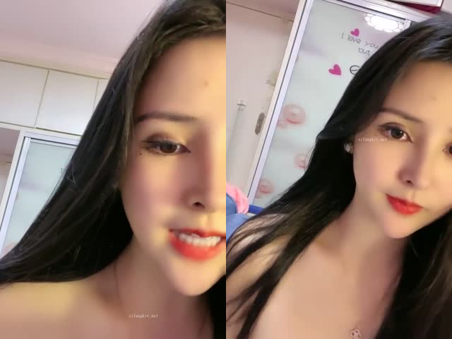 女神回归,微胖欲姐,咪咪还是这么大,罕见跳蛋自慰