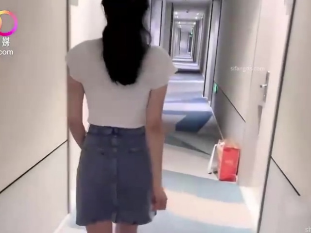 星空暑期档高考学妹见网友惨迷奸无套内射