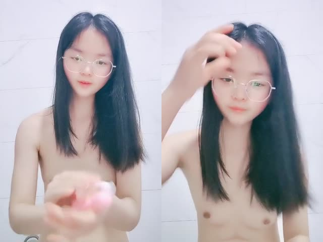 肥臀大奶眼镜少妇淫声荡语撩骚互动,近拍掰穴扣逼道具玩弄粉穴…