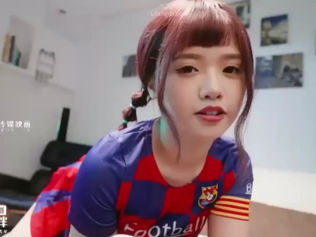 色控PH-130WTB-051拯救沉迷世足彩票的同学-温芮欣