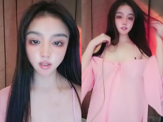 黑丝肥臀爆乳骚货淫声荡语撩骚互动,近拍掰穴玩奶摇摆卖骚扣弄粉穴…