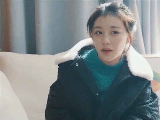 超靓女模AV面试 导演亲上阵