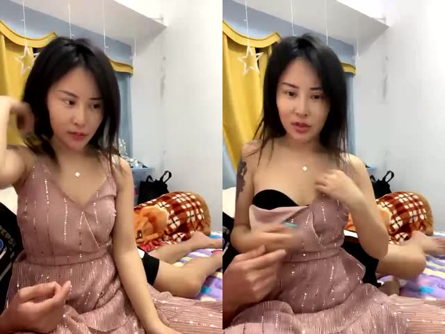 新晋面罩小夫妻居家直播啪啪